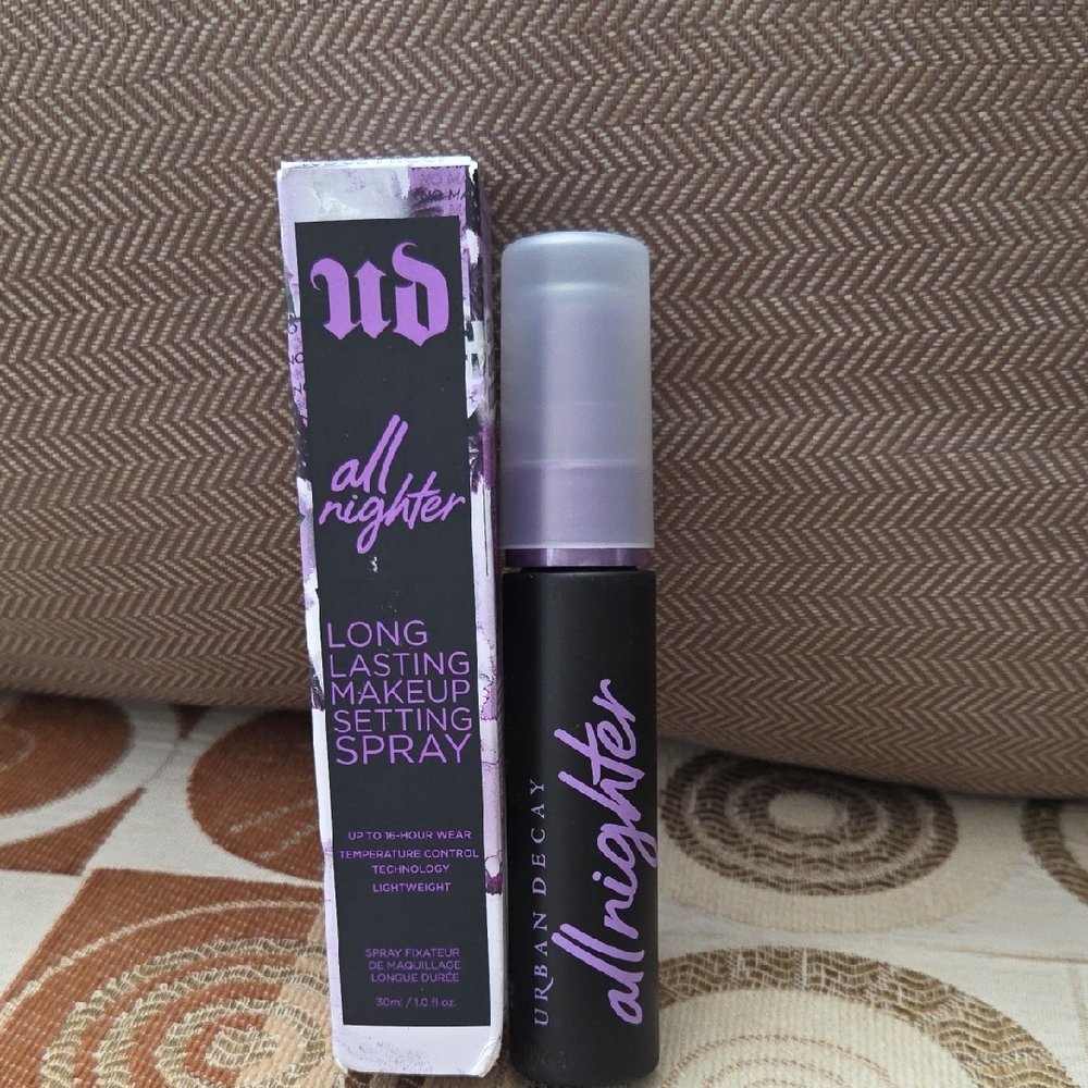 Urban Decay All Nighter Setting Spray